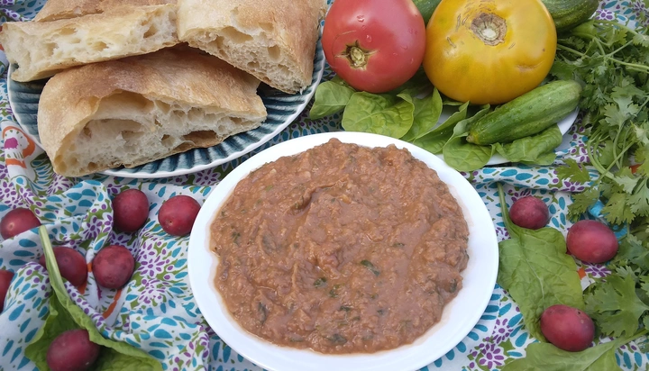 Lobio with tkemali sauce